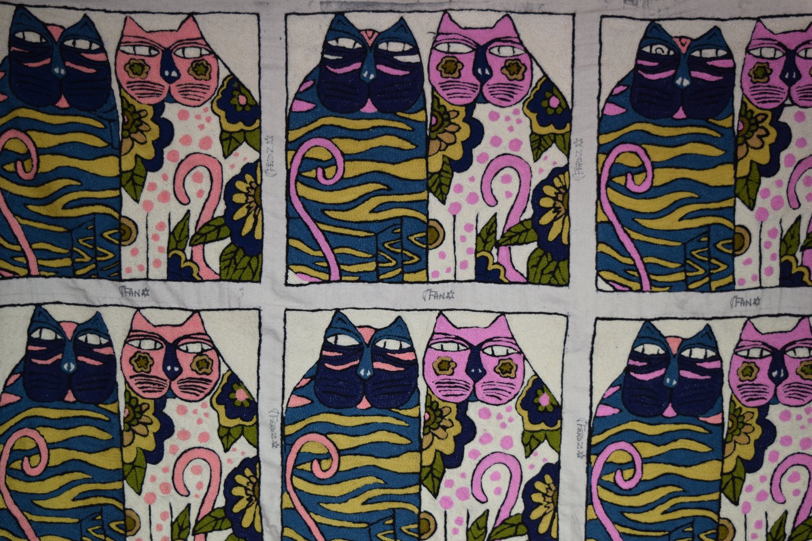 Cushion Cover Aari Work