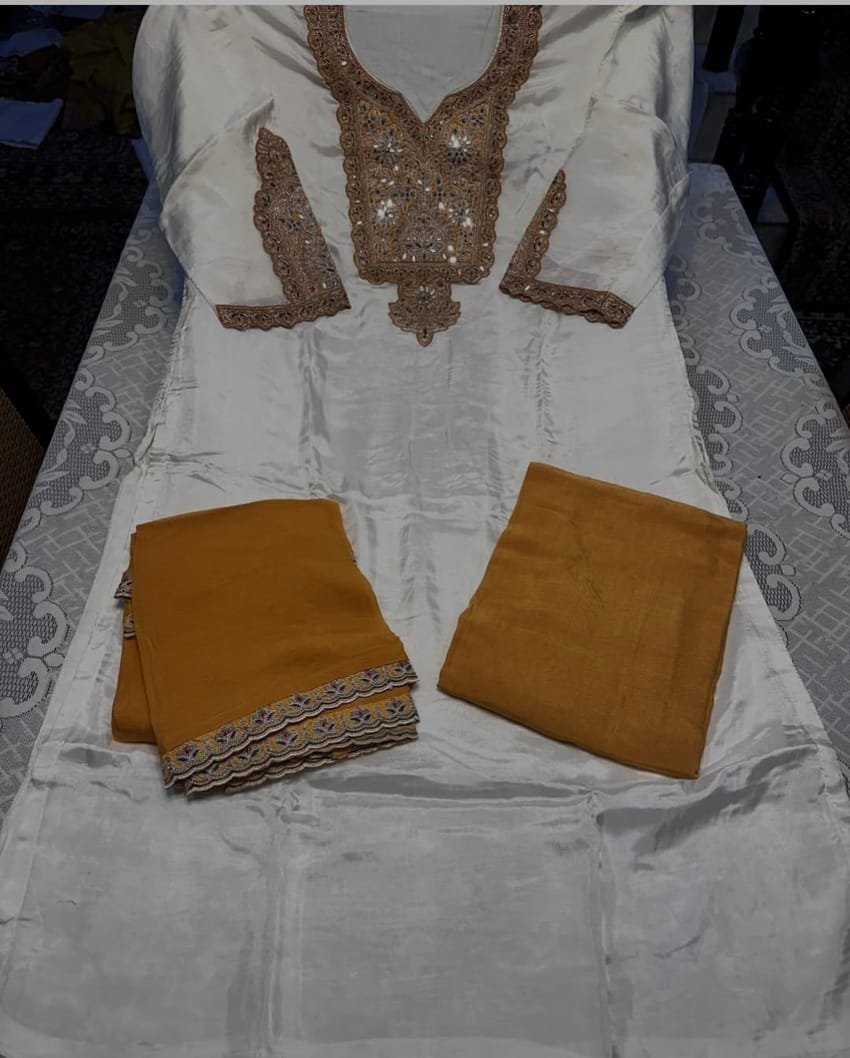 Tilla wedding suit