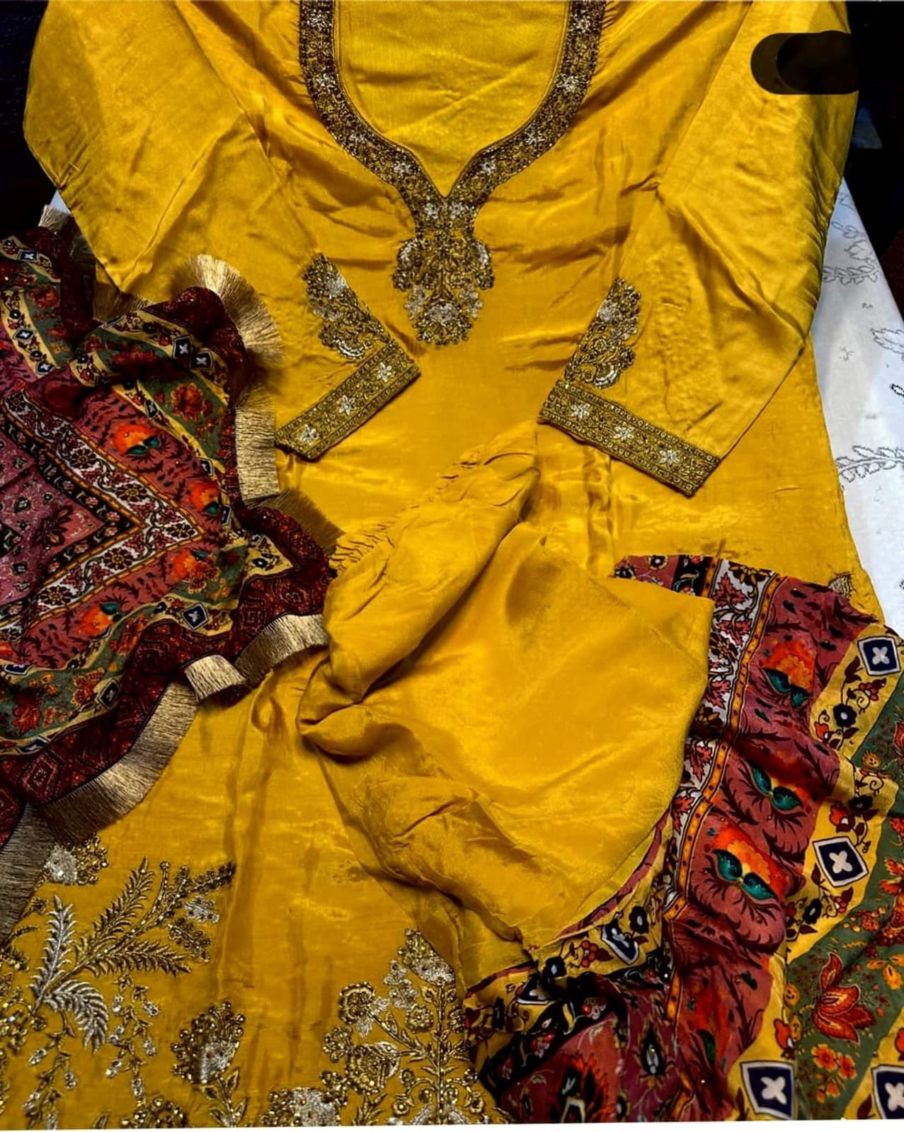 Tilla wedding suit