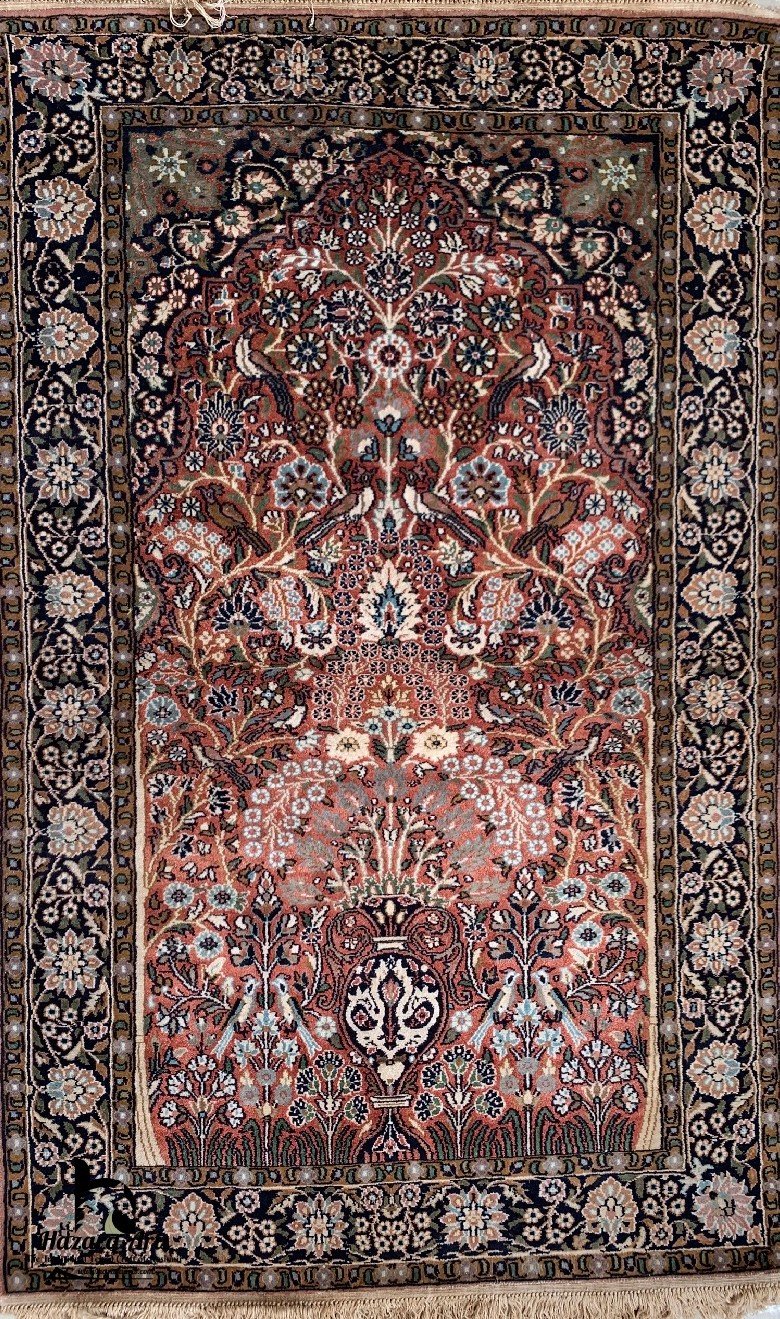 Kashmiri Carpet